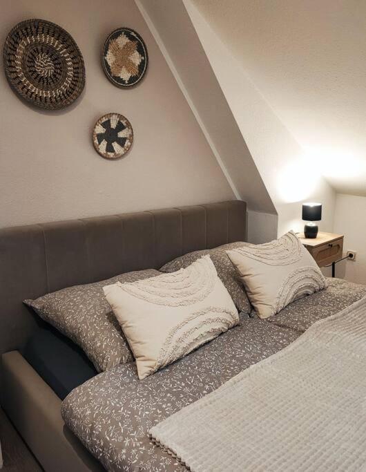 Stylische Altstadtwohnung - Netflix - Smart Tv - Schlafsofa Fuer 3 Personen Erfurt Exterior photo